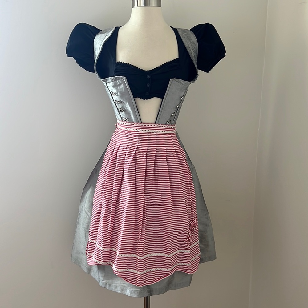 Authentic Oktoberfest Outfit XS